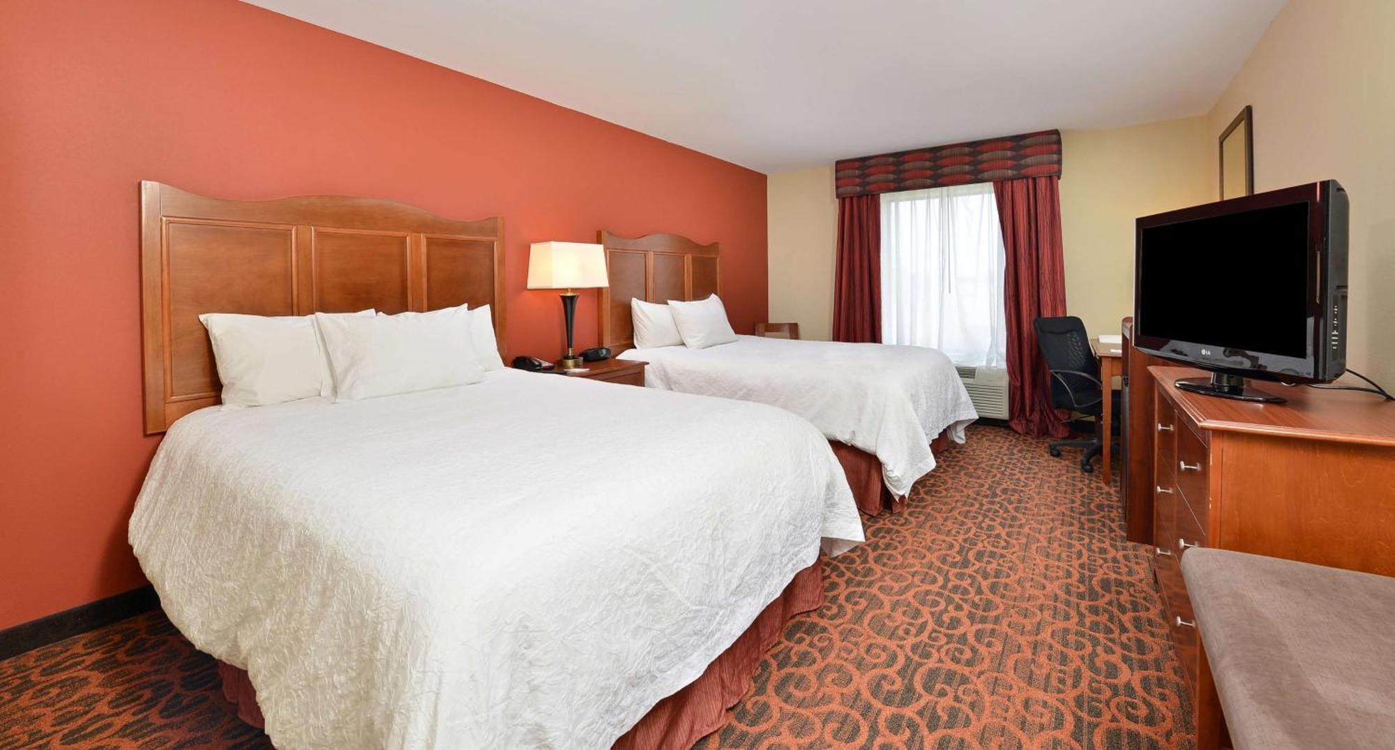 Hampton Inn Ottumwa Bagian luar foto