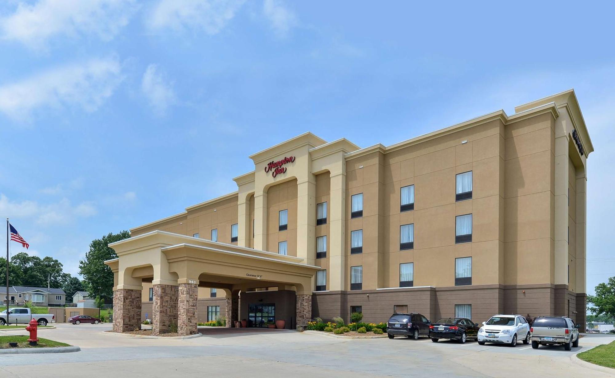 Hampton Inn Ottumwa Bagian luar foto