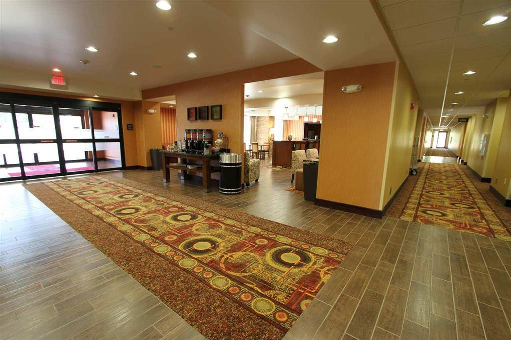 Hampton Inn Ottumwa Restoran foto