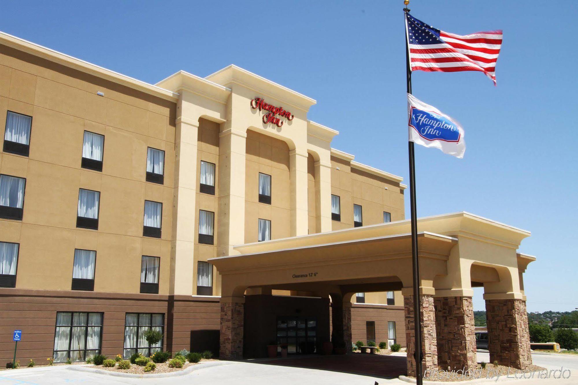 Hampton Inn Ottumwa Bagian luar foto