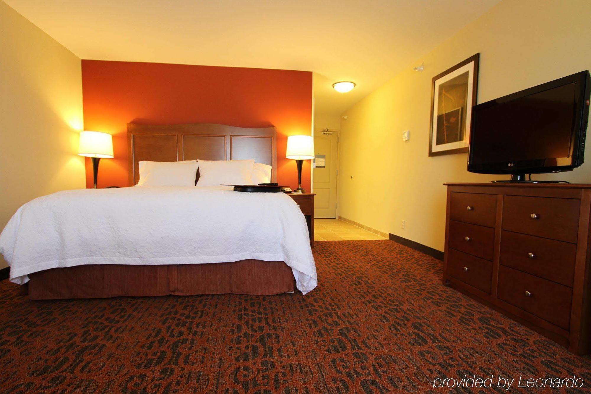Hampton Inn Ottumwa Bagian luar foto